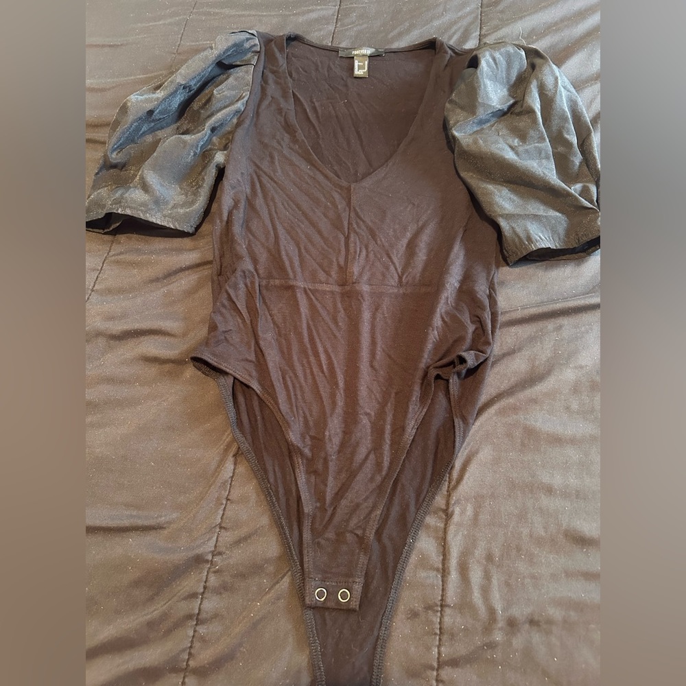 Black blouse bodysuit vneck with mesh puff sleeves